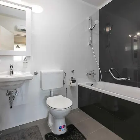 App Filippo & Kata Apartament *